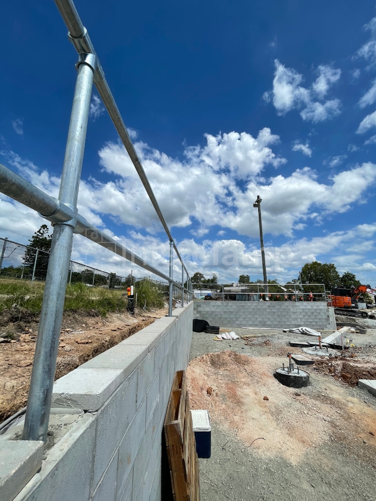 Tube clamp fittings used to construct handrail stanchions for Park and Ride balustrades